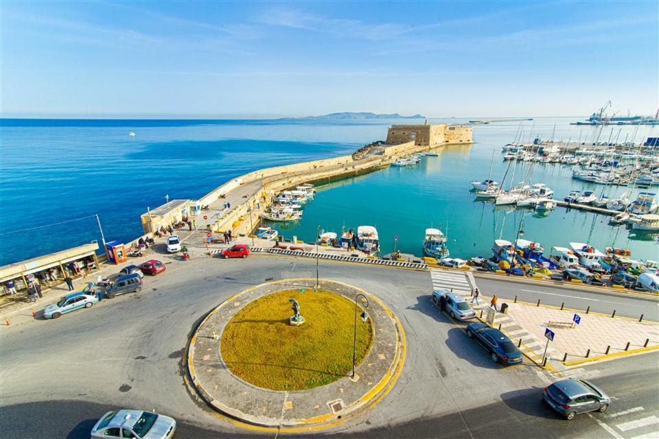 Casa Al Mare Sea View Heraklion City Center Exterior photo